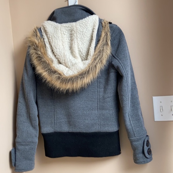 🔥4 for $20🔥 UK2LA Grey Jacket - Picture 3 of 7